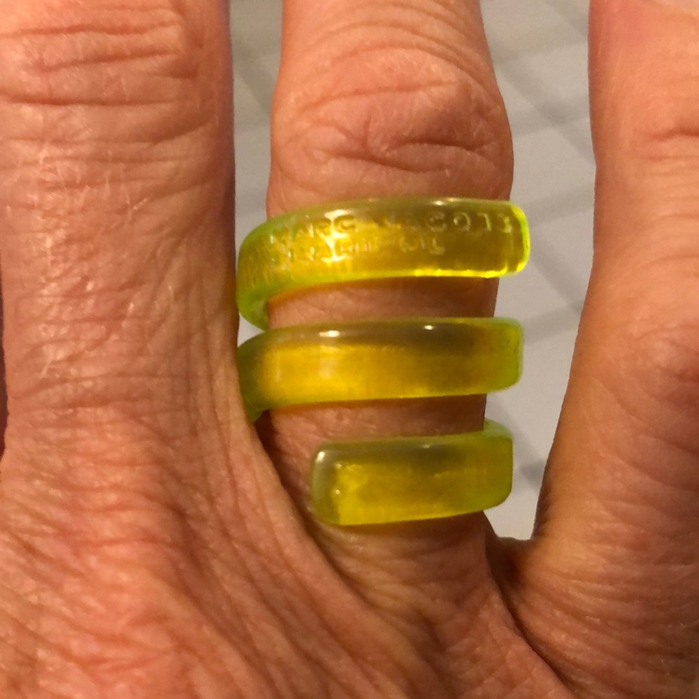 Marc by Marc Jacobs neon yellow lucite ring